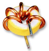 MULTICOMP MCAP115018047A-221MU